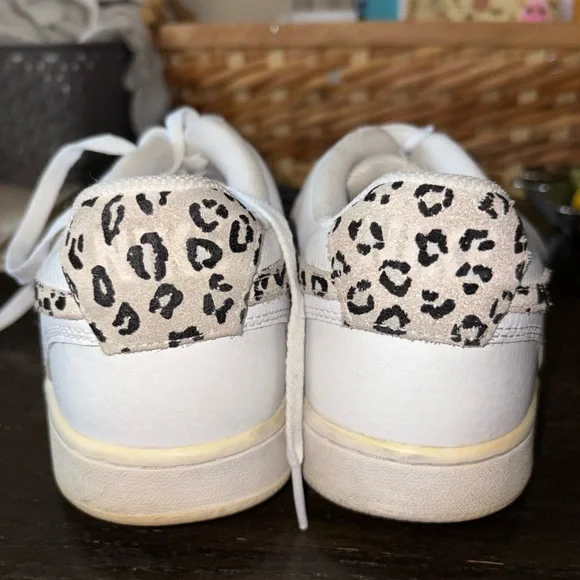 Nike Women's Sneakers - Picture 4 of 8